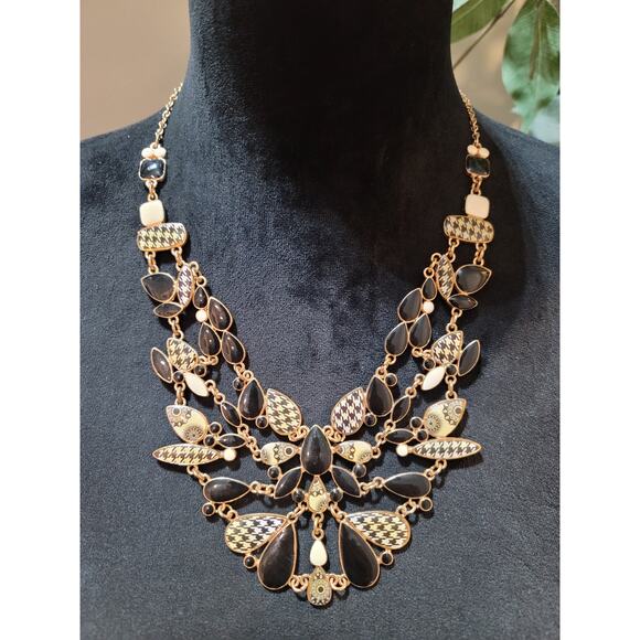 Women's Desigual Statement Necklace Black Gold Teardrop Bib Design Lobster Clasp - Picture 1 of 8